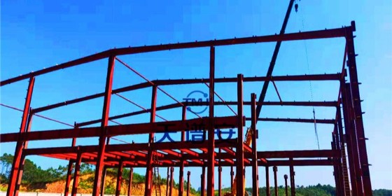 鋼結(jié)構(gòu)廠房