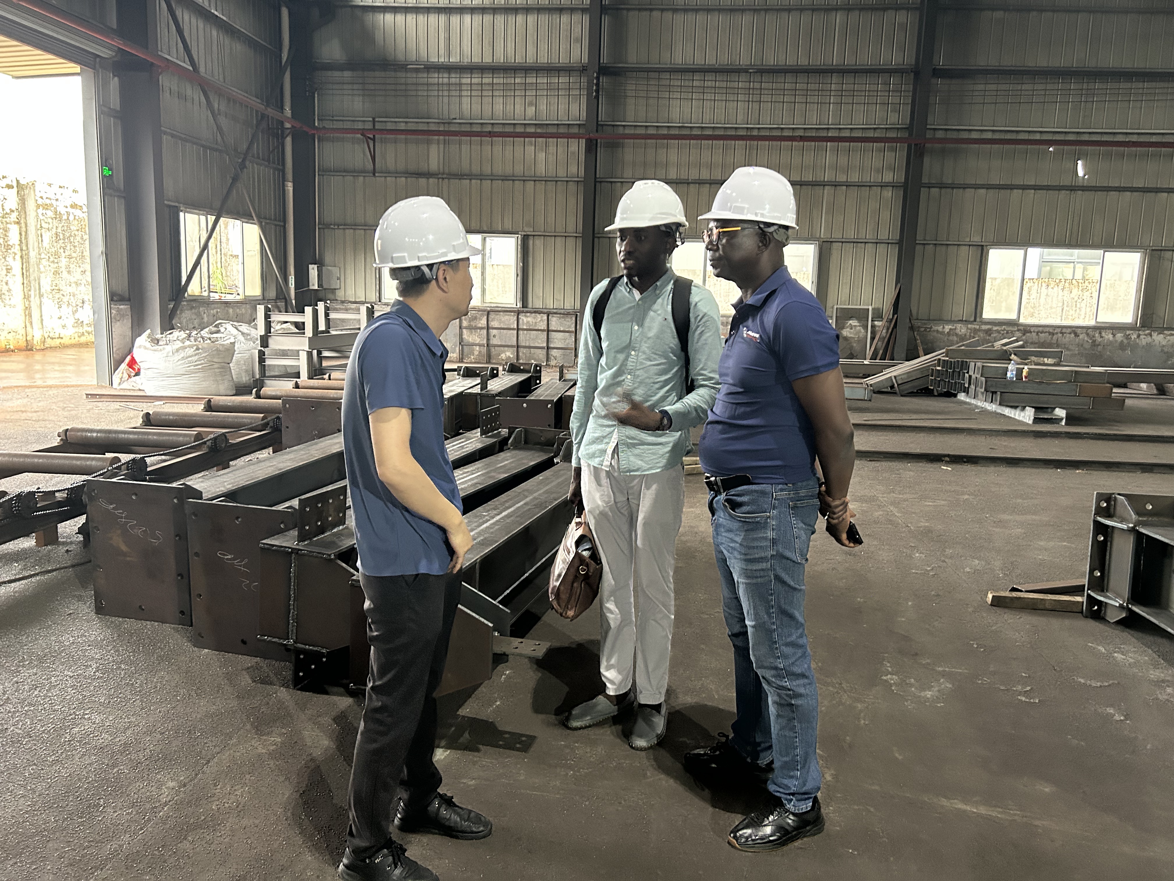 肯尼亞代表團(tuán)蒞臨我司參觀考察