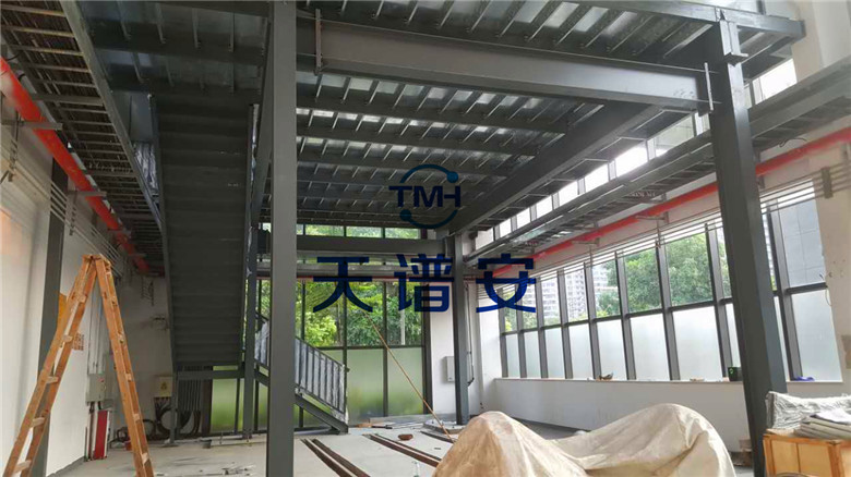 鋼結(jié)構(gòu)平臺設(shè)計