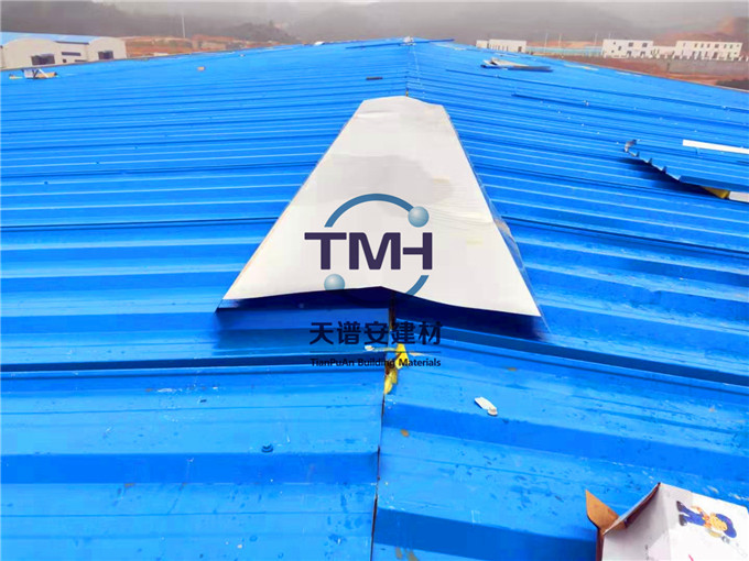 鋼結(jié)構(gòu)