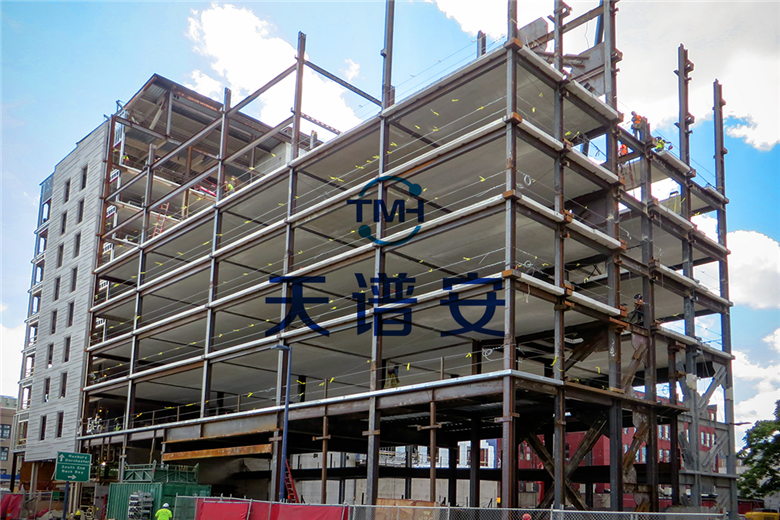 鋼結(jié)構(gòu)