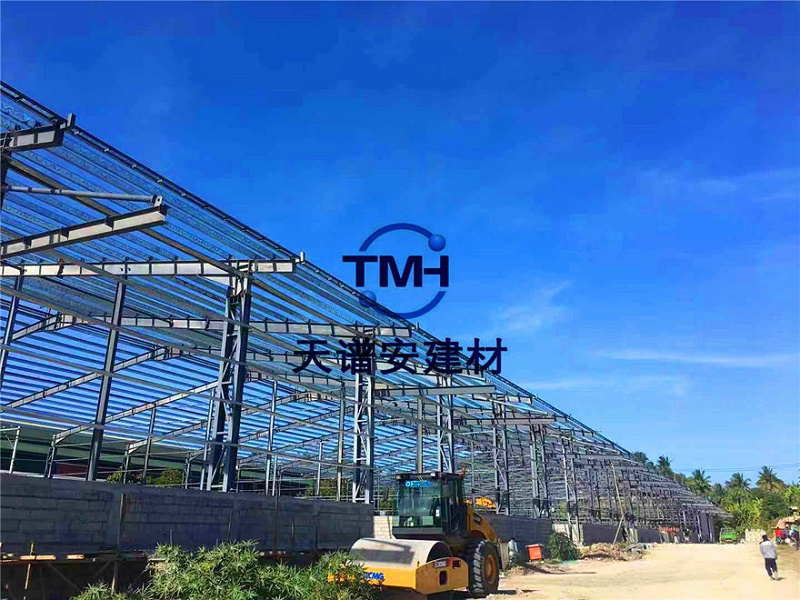 鋼結(jié)構(gòu)物流倉(cāng)庫(kù)